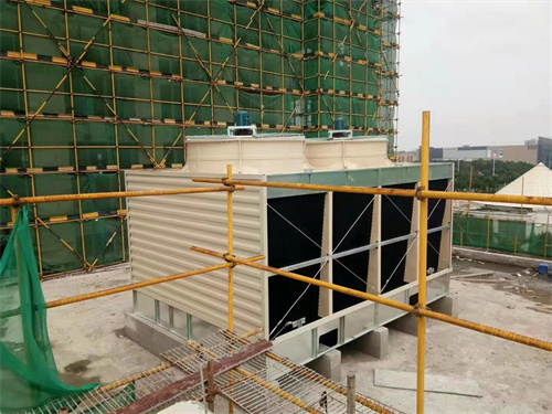 合理的布局可以降低工業圓形冷卻塔的噪音,合理布局能降低工業圓形冷卻
